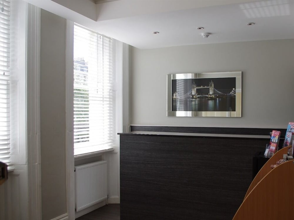 Фото Belmont Hotel