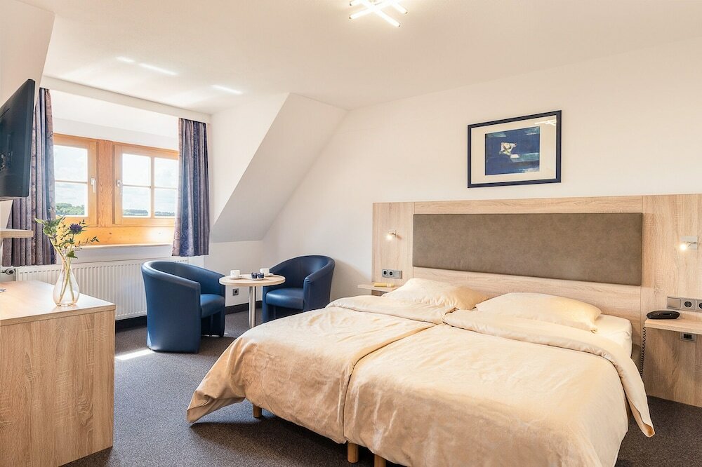 Фото Hotel Garni Altes Brauhaus