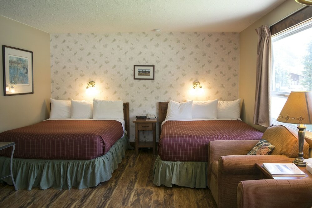 Фото Aspen Village Inn