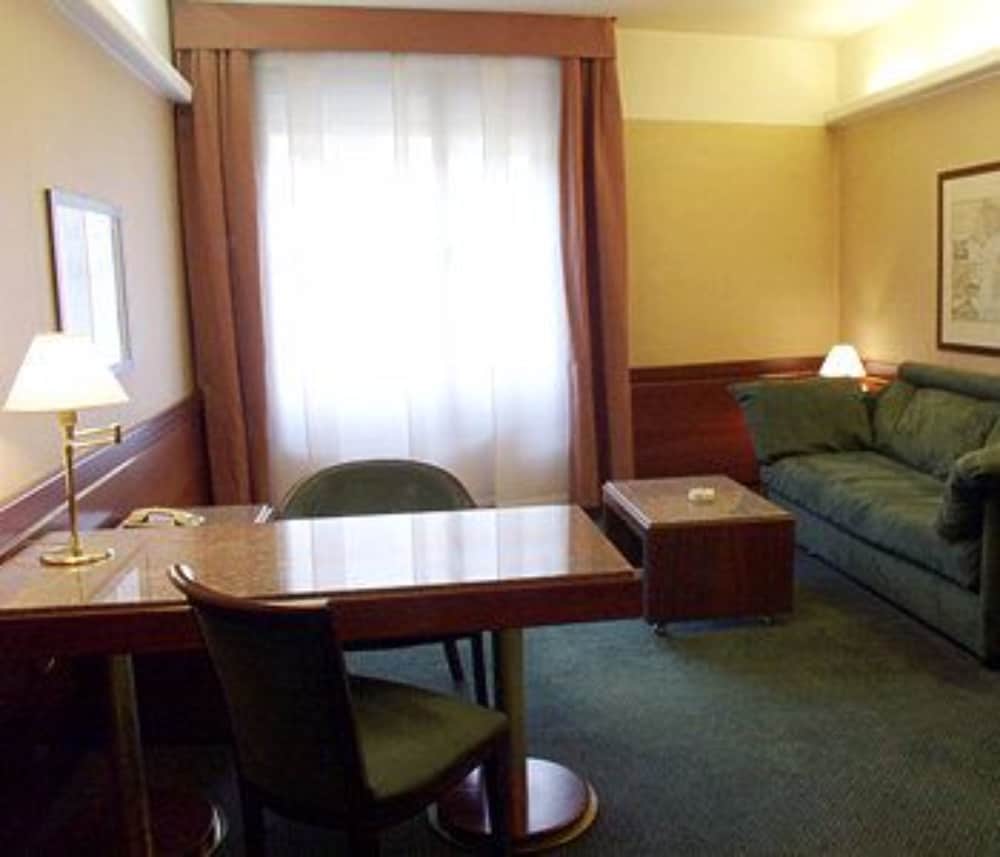 Фото Hotel Crivi's Milan