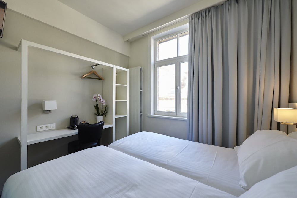 Фото Leopold Hotel Ostend