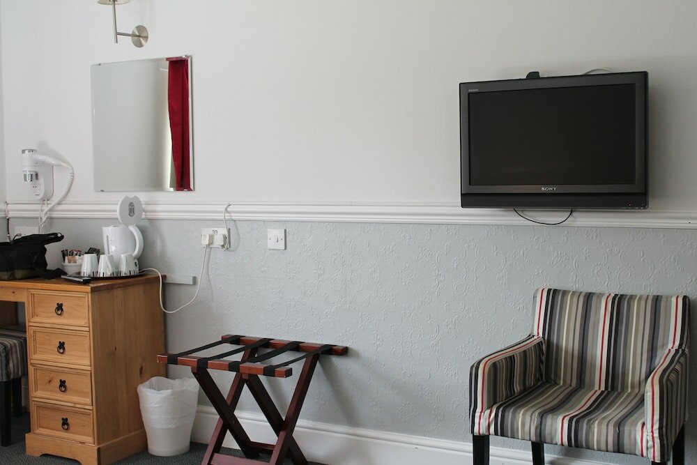 Фото Oak Farm Hotel