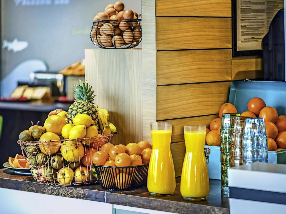 Фото Ibis Styles Strasbourg Avenue du Rhin