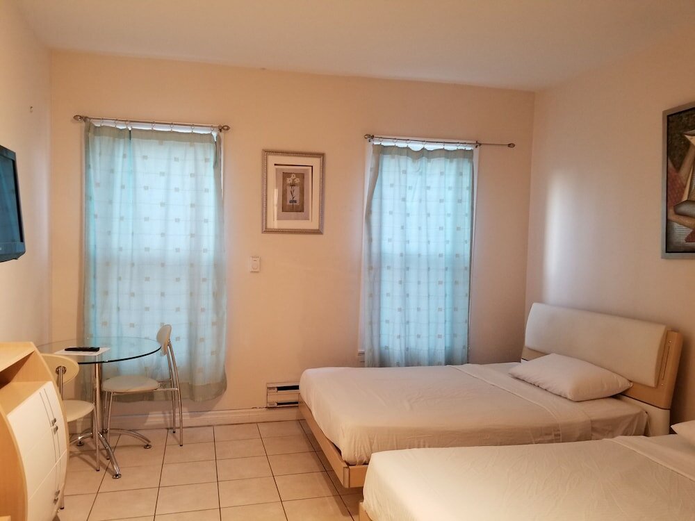 Фото Dragon Gate Inn