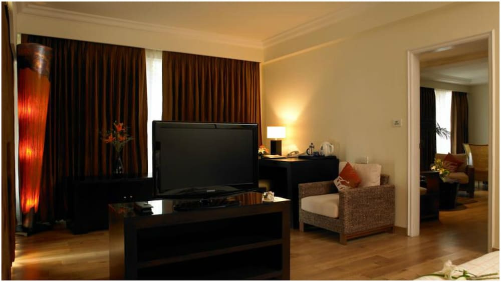 Фото The Zuri White Sands Goa Resort & Casino