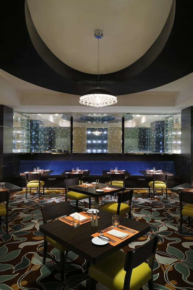 Фото Courtyard by Marriott Riyadh Diplomatic Quarter