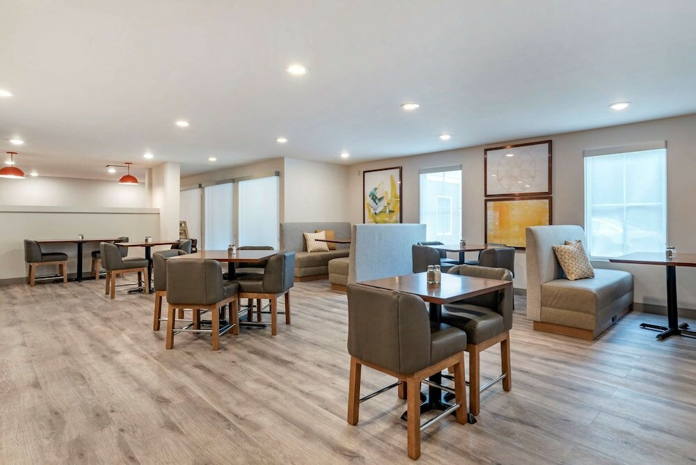 Фото Tryp by Wyndham Tallahassee North I-10 Capital Circle