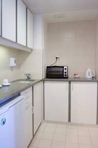 Хостел Best Western Regency Suites Hotel