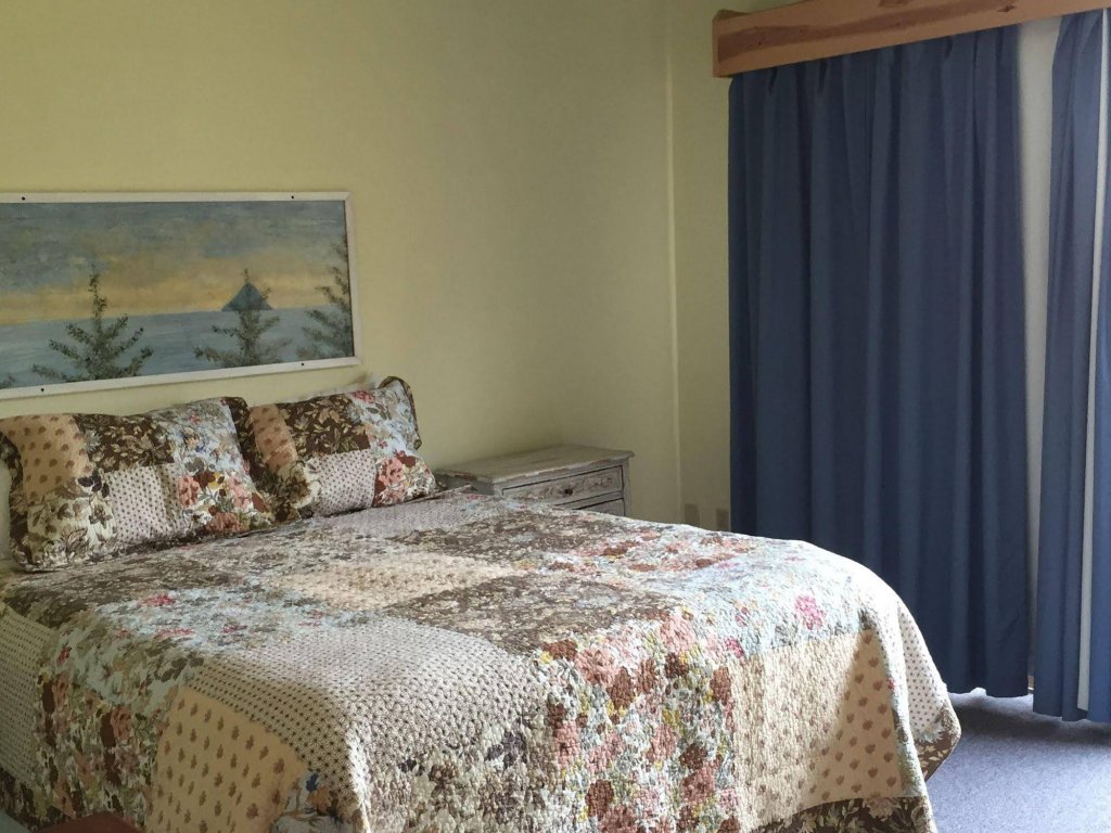 Фото Driftwood Inn and Seaside Lodges