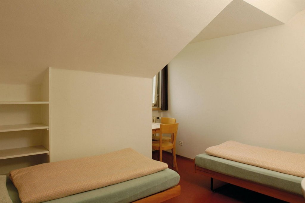 Фото Kreuzlingen Youth Hostel