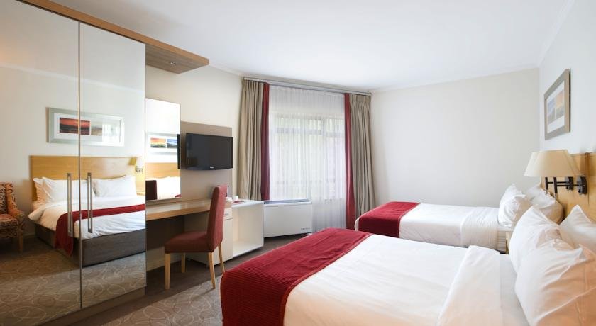 Фото SunSquare Cape Town Gardens