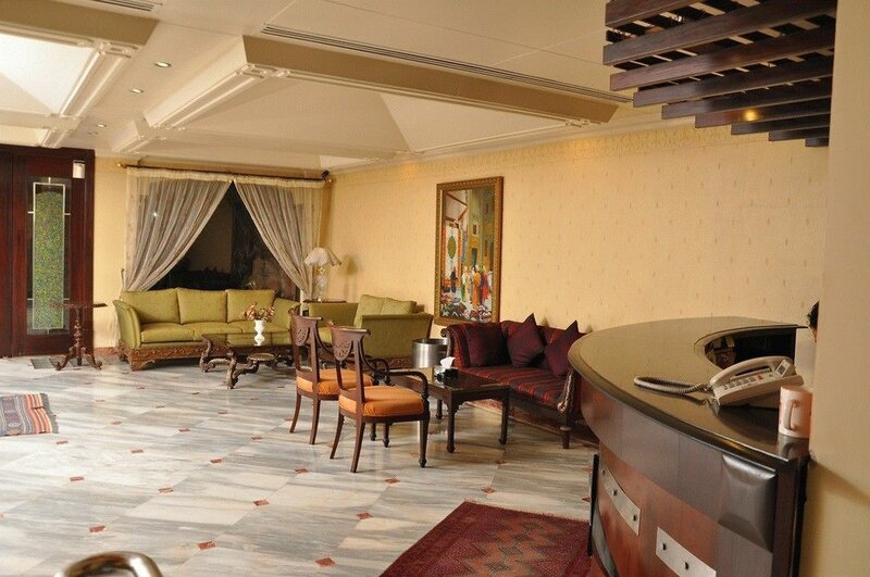 Гостиница Regency Inn Hotels в Лахоре