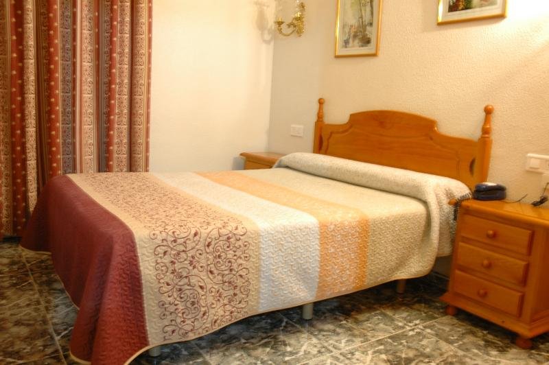 Фото Hotel Plaza Manjon