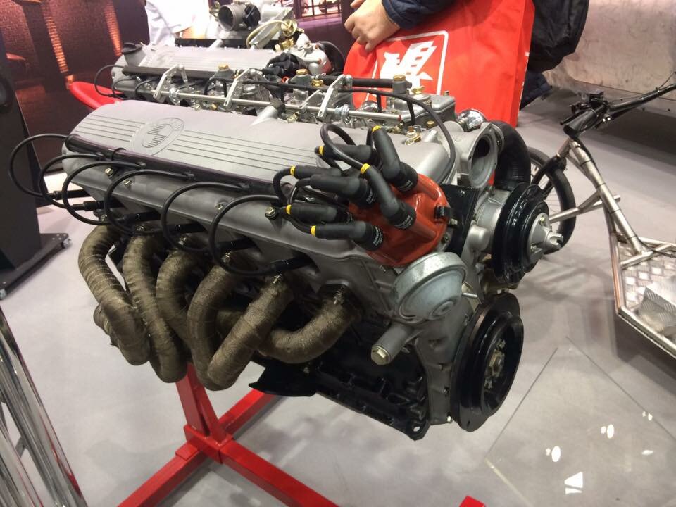 Tienda de repuestos y artículos para automóviles AutoParts автозапчасти БУ Автовыкуп, , foto