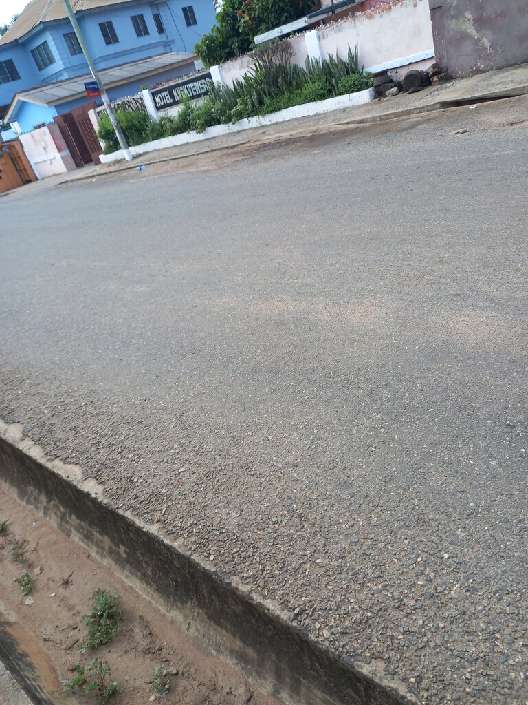 Hotel Kyenkyewere, Accra, photo