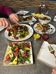 Political Cafe (Tavush Region, Ijevan) ، مطعم