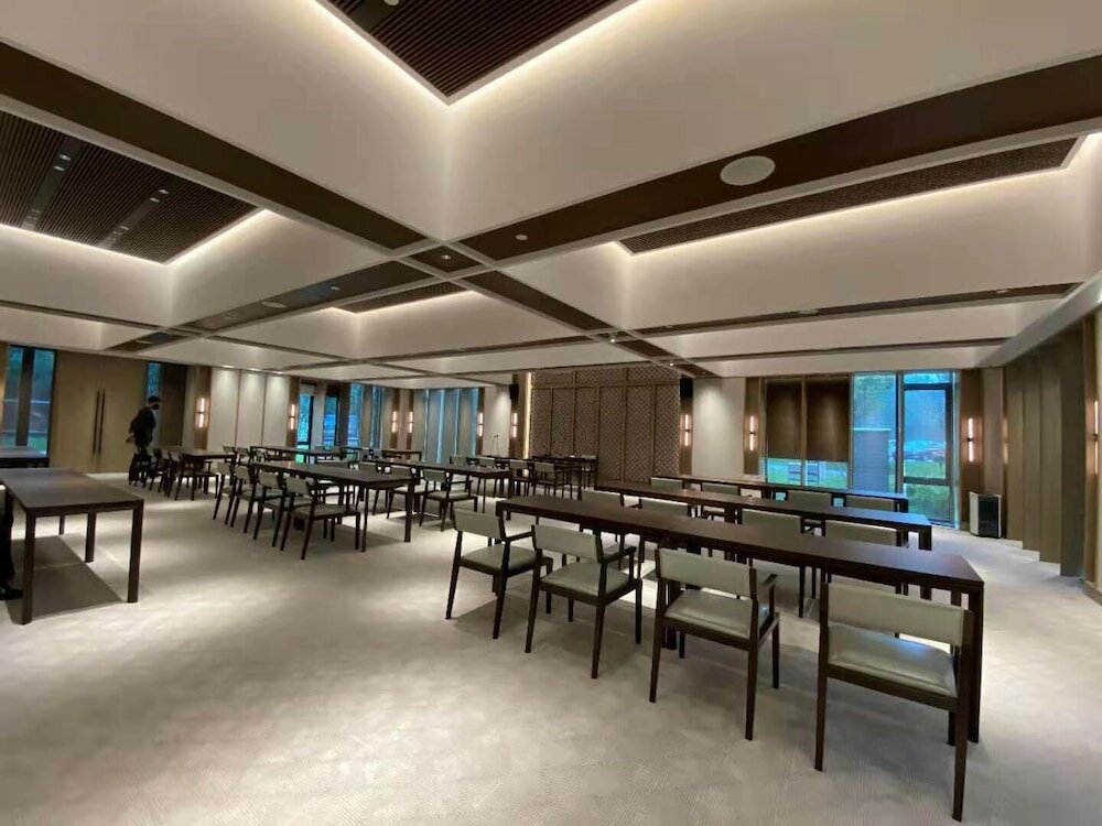 Фото Hotel Kapok Bai Yang Dian