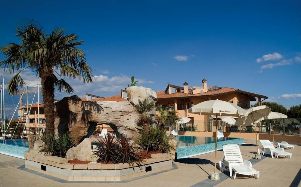 Фото Nauthotel Porto San Vito