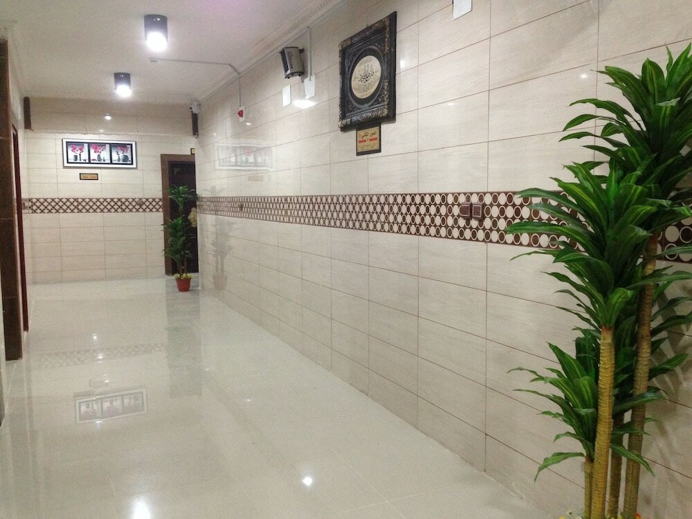 Фото Al Eairy Furnished Apartments Tabuk 5