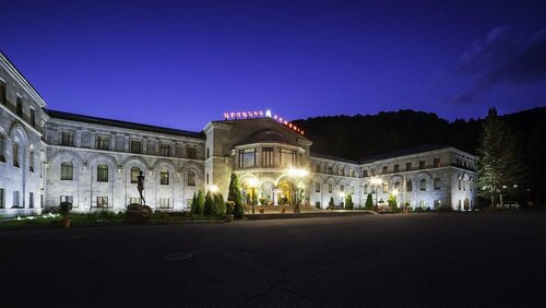 Гостиница Armenia Wellnes & SPA Hotel в Джермуке