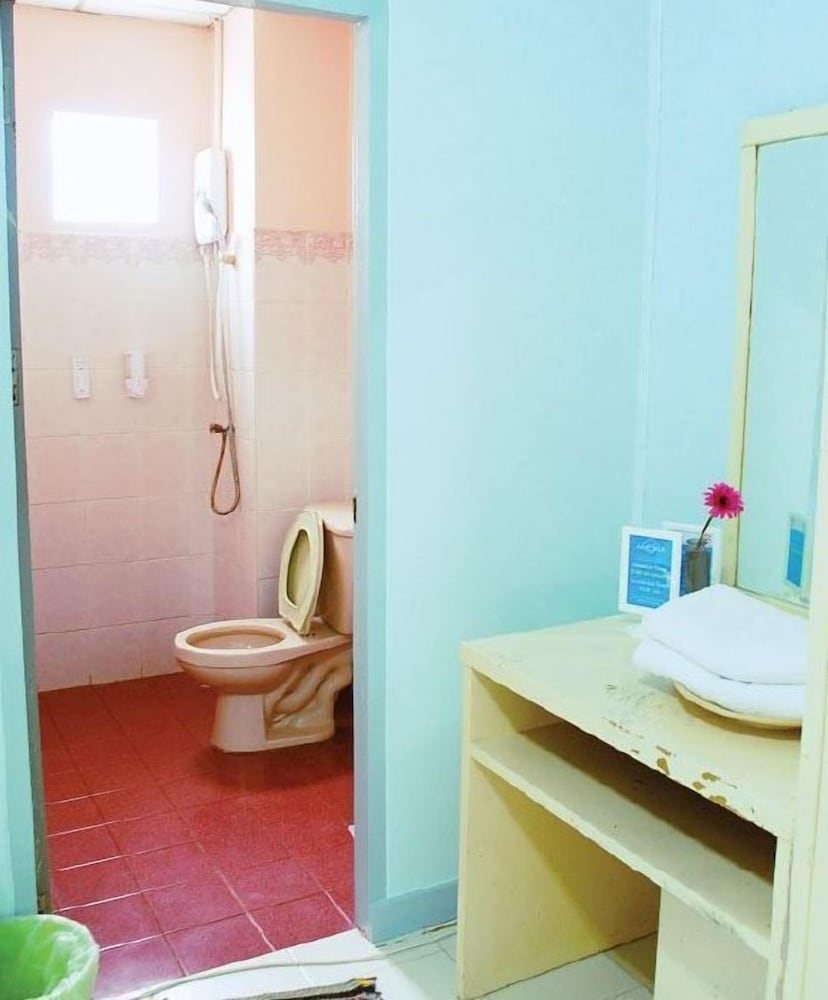 Фото Ameena Apartment