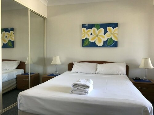 Гостиница Sunset Island Resort в Голд-Кост