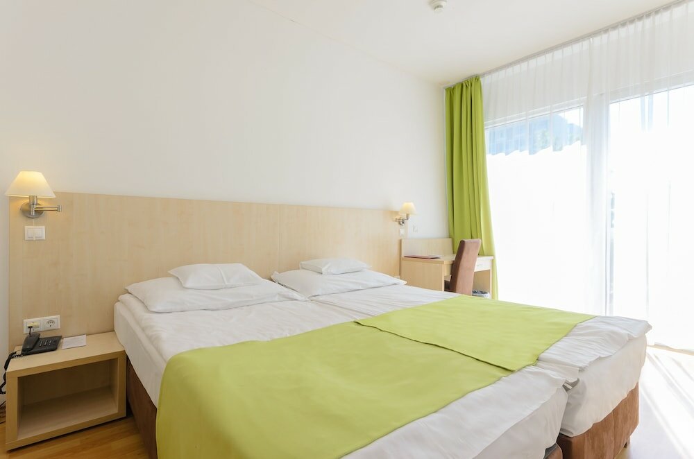 Фото Hunguest Hotel Beke