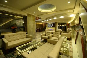 Гостиница Grand Anzac Hotel