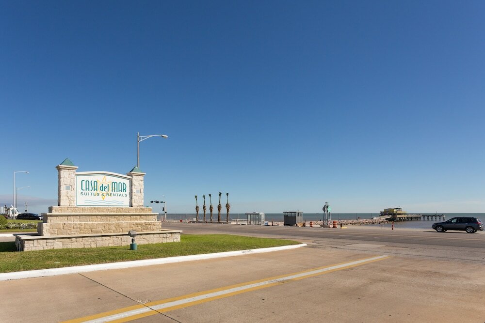 Фото Casa Del Mar Beach Suites by Ab Sea Resorts