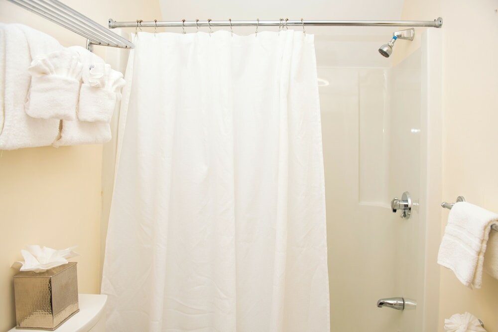 Фото Americas Cup Inn