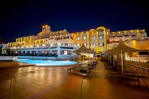 Гостиница Azka Hotel