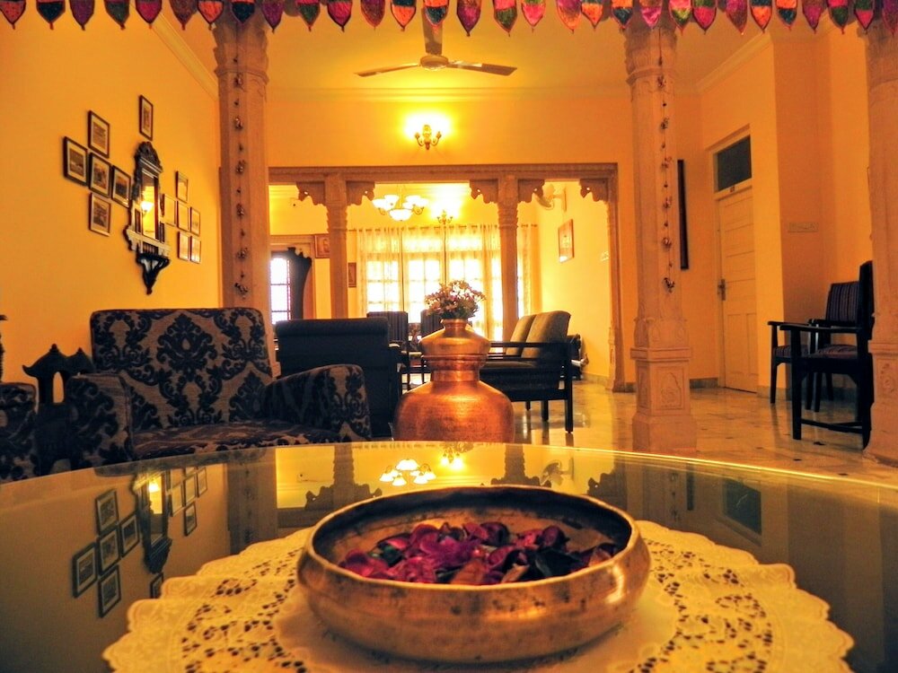 Фото Hotel Kishan Kunj