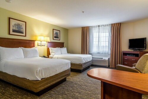 Гостиница Candlewood Suites Jacksonville East Merril Road, an Ihg Hotel