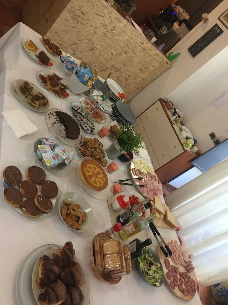 Фото Politi Aparthotel