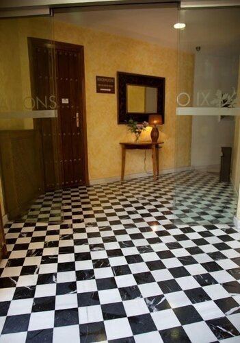 Гостиница Hotel Alfonso IX в Касересе