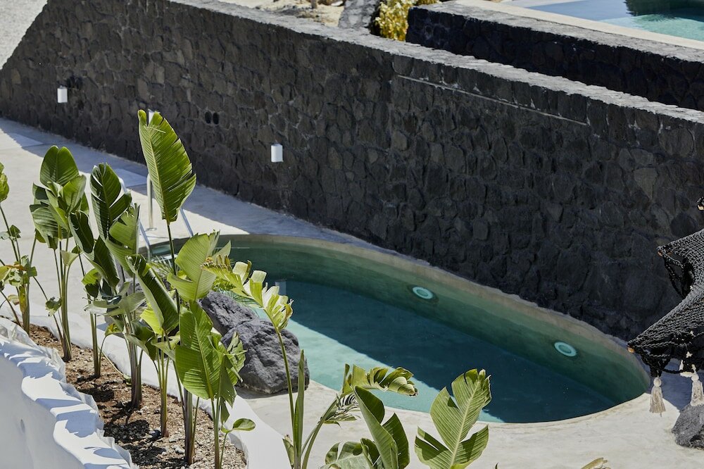 Фото Theano Cave Suites & Villas