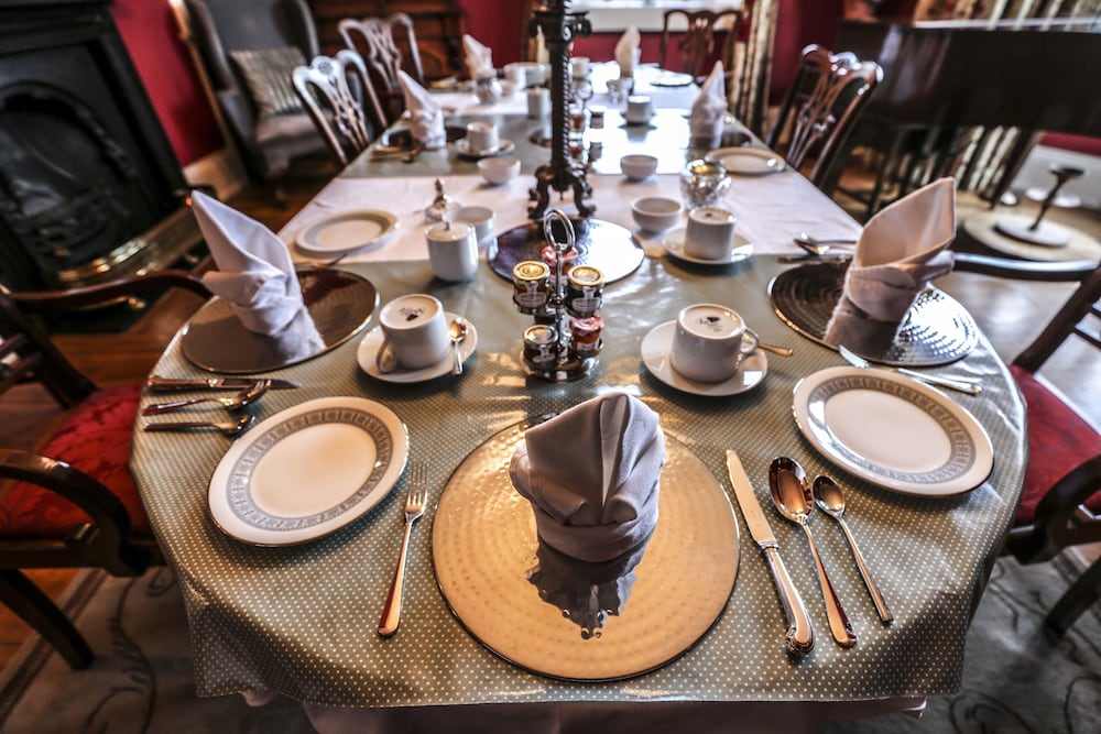 Фото Grosvenor Villa