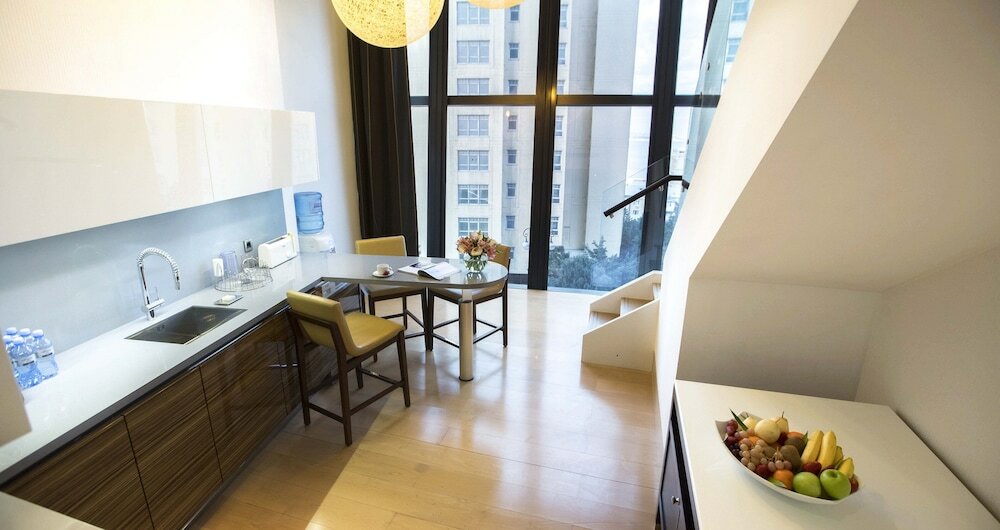 Фото Apartments by Fairmont Baku Flame Towers