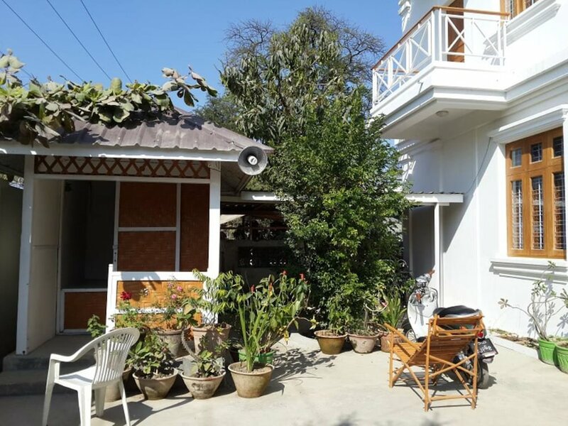 Гостиница Ma Ma Guest House в Мандалае