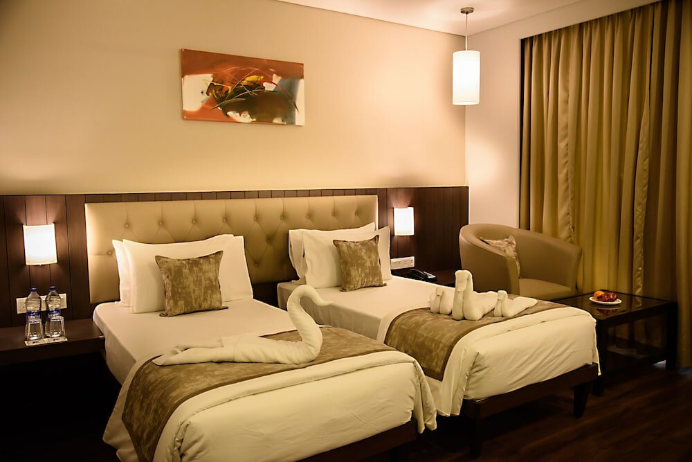 Фото The Phlox Hubballi