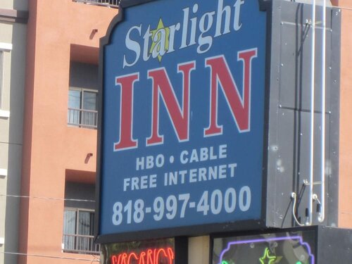 Гостиница Starlight Inn Van Nuys в Лос-Анджелесе