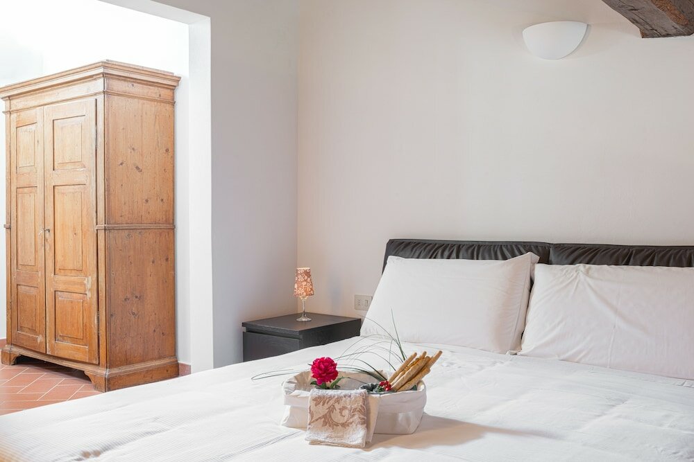 Фото Beautiful Ronco Loft