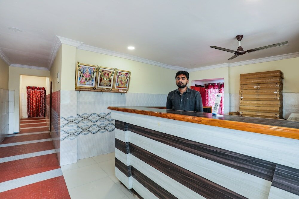 Фото Oyo 12973 Hotel Crystal