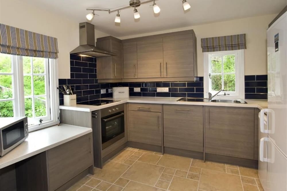 Фото Green Door - Upper Tregudda