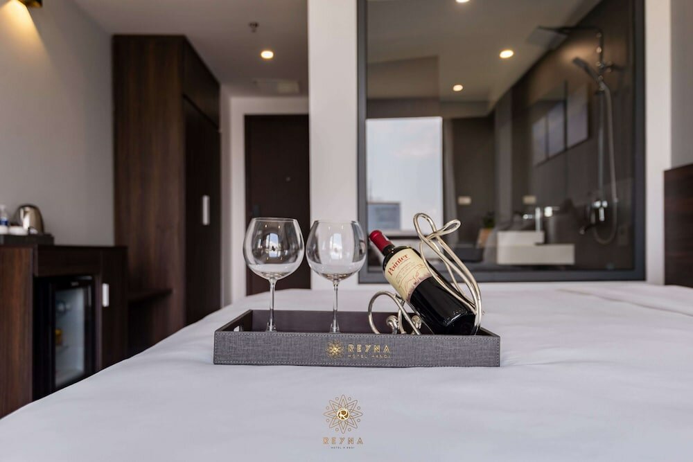 Фото Reyna Hotel Hanoi