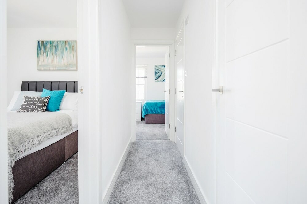 Фото Elthorne Luxury Apartments