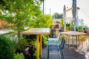 Хостел The Spot Hostel