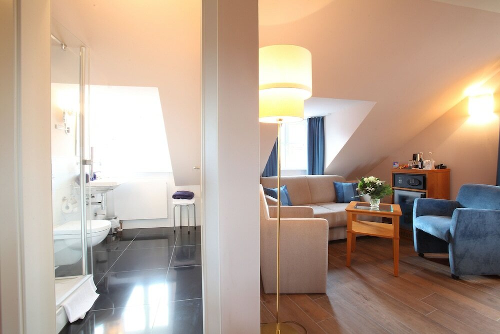 Фото Hotel MainChateau