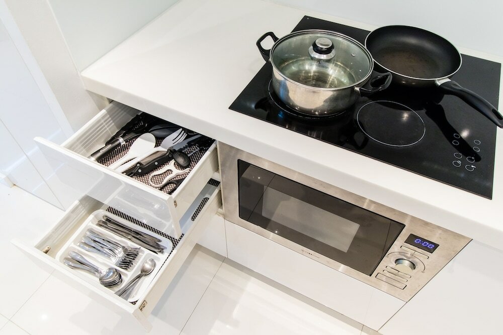 Фото Alcoves Greenbelt Park Place Makati