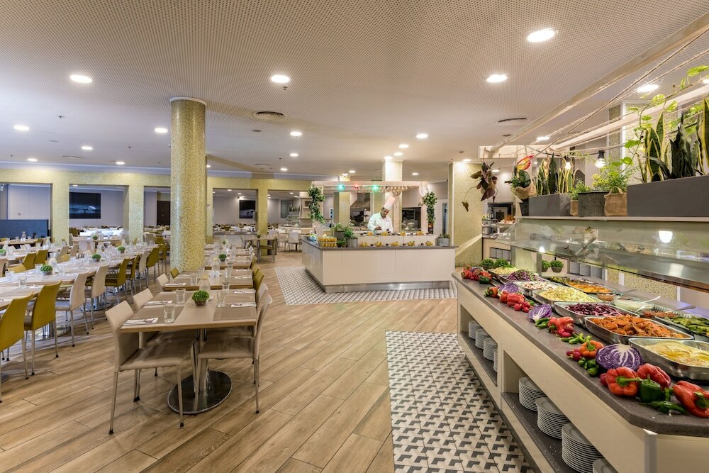 Фото Leonardo Privilege Hotel Eilat